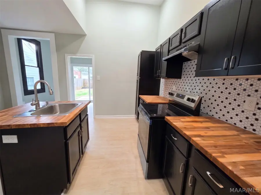 1204 S Mcdonough Street, Montgomery, AL 36104 - #3