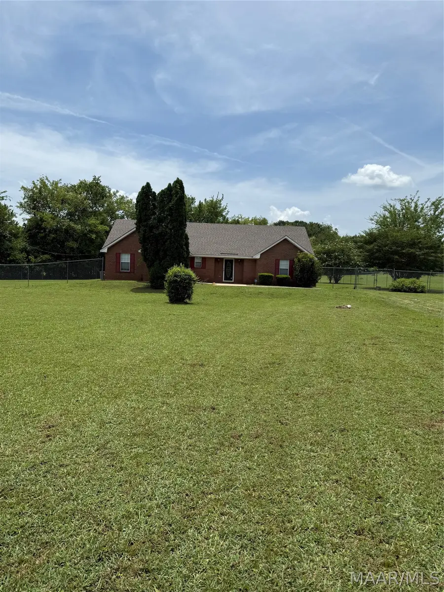 3701 Richardson Road S, Hope Hull, AL 36043 - #2