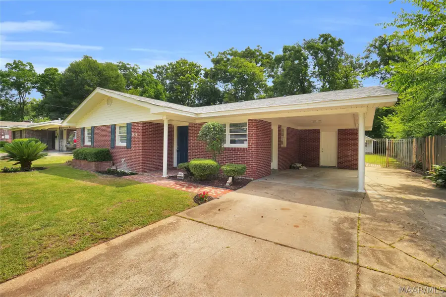 3459 Rosa L Parks Avenue, Montgomery, AL 36105 - #3