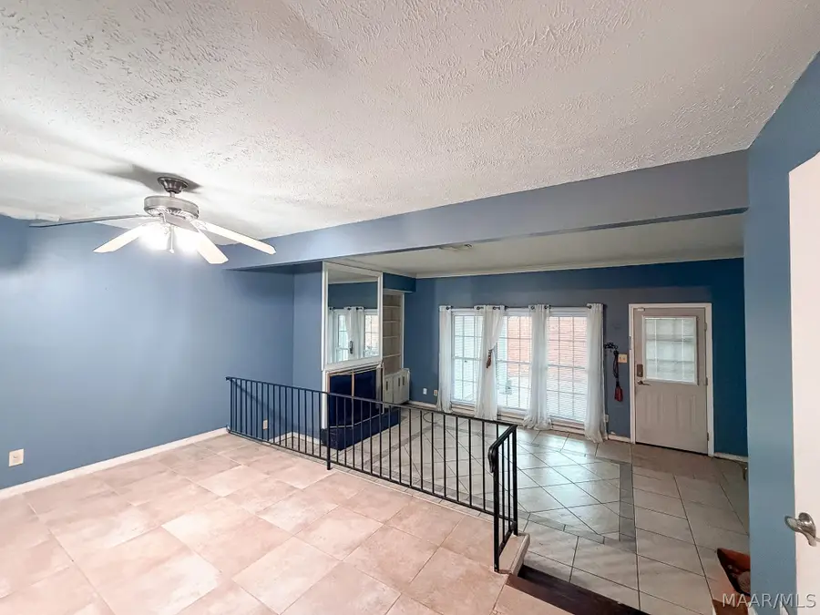 2076 Rexford Road, Montgomery, AL 36116 - #3
