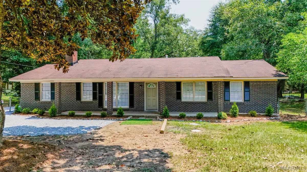 990 Highway 143, Elmore, AL 36025 - #1
