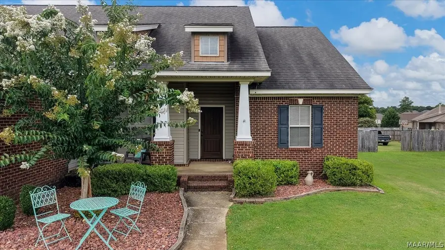 34 Village Way Court, Wetumpka, AL 36093 - #3