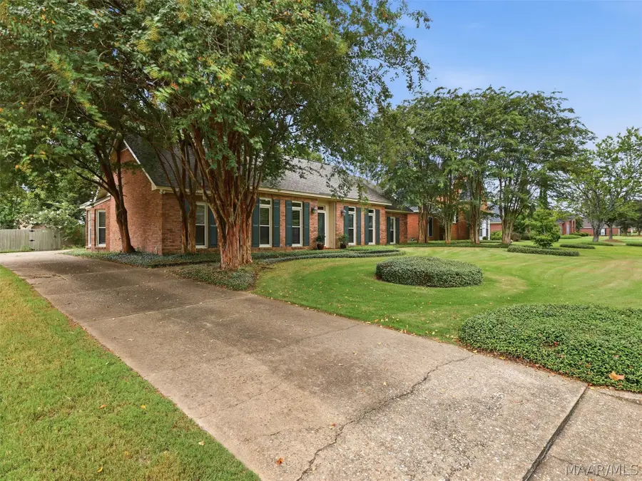 8624 Plantation Ridge Road, Montgomery, AL 36116 - #2