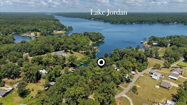 229 Mimosa Road, Deatsville, AL 36022