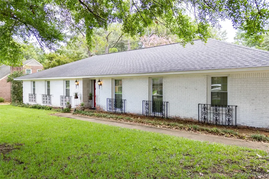 2933 Fernway Drive, Montgomery, AL 36111 - #2