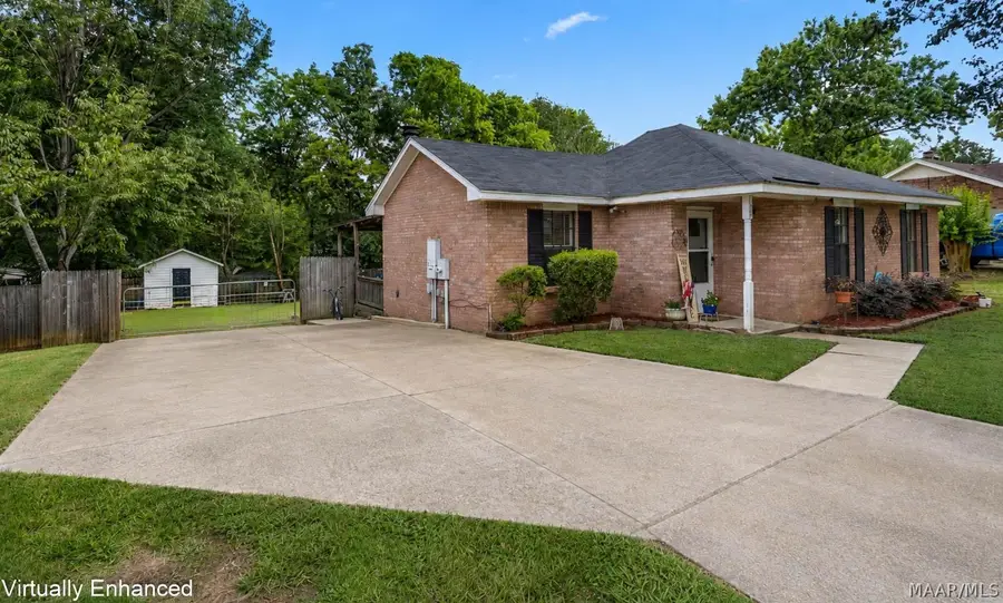 380 Honeysuckle Drive, Millbrook, AL 36054 - #2