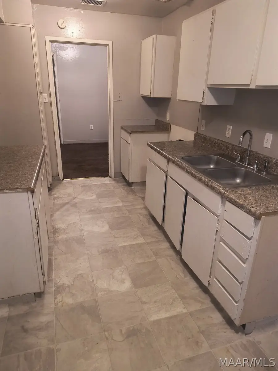 889 Laredo Court #A, Selma, AL 36701 - #2
