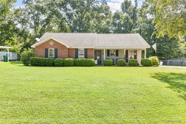 80 Meadow Oaks Court, Millbrook, AL 36054