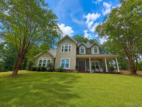 1523 Jasmine Hill Road, Wetumpka, AL 36093