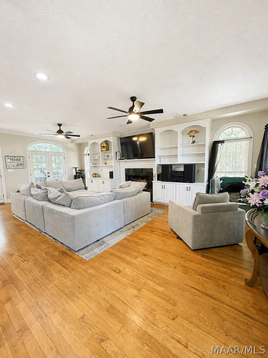 1523 Jasmine Hill Road, Wetumpka, AL 36093 - #3