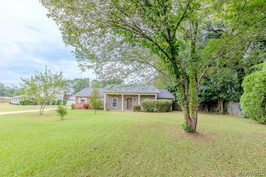 217 Ridgewood Road, Prattville, AL 36066 - #2
