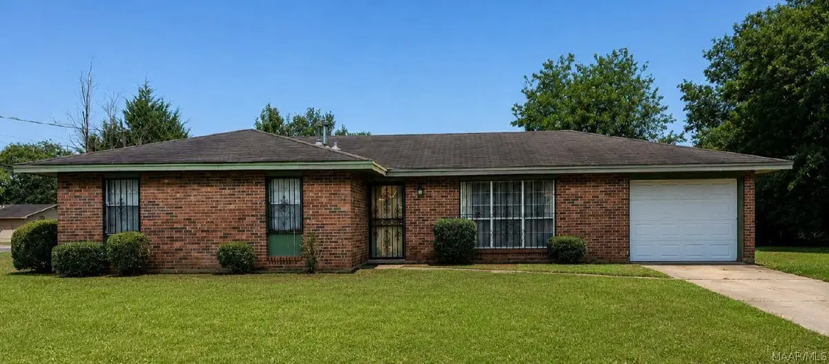 5414 W Shades Valley Drive, Montgomery, AL 36108 - #1