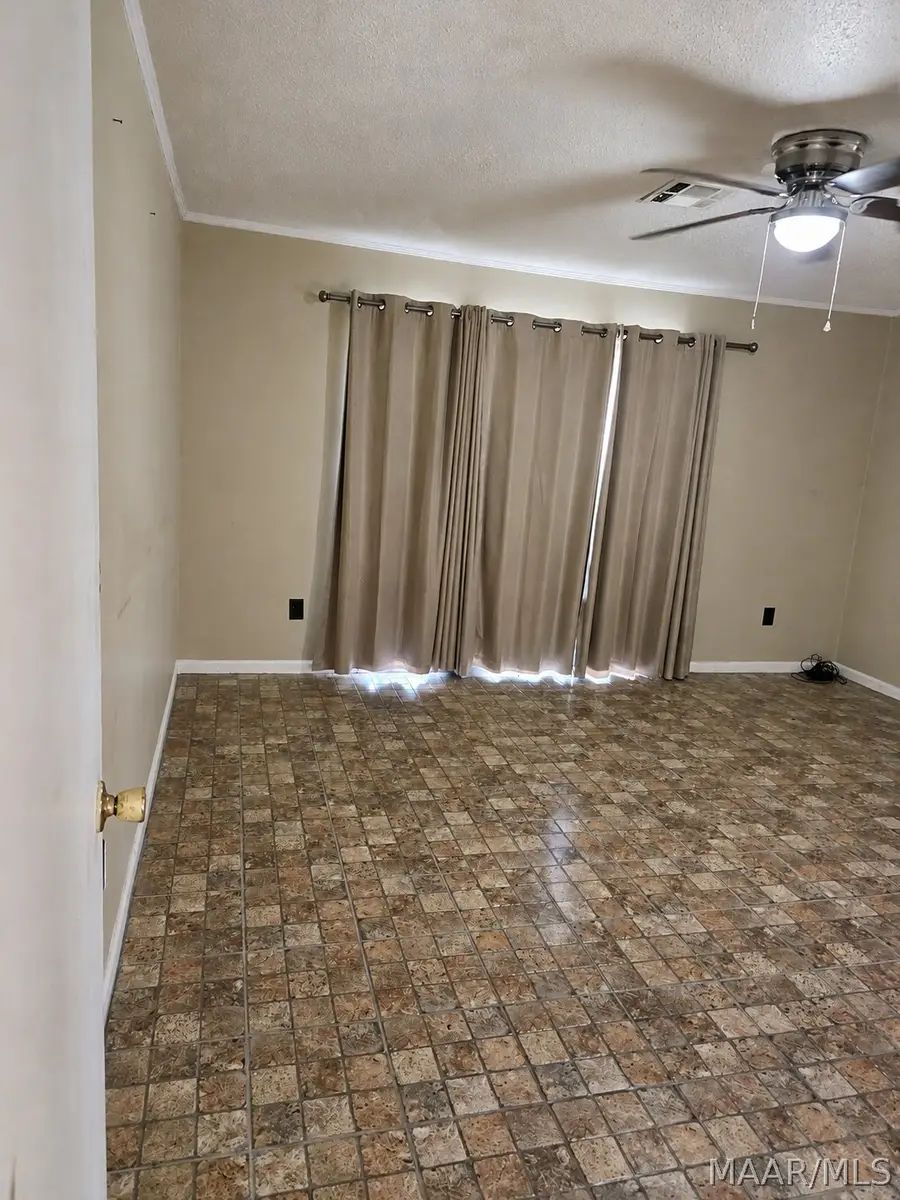 5414 W Shades Valley Drive, Montgomery, AL 36108 - #3