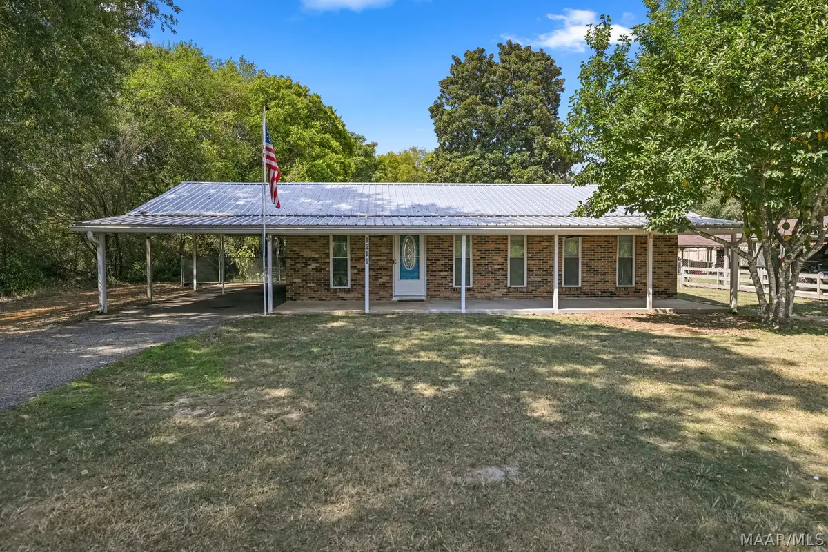 1211 Oak Heights Road, Tallassee, AL 36078 - #1