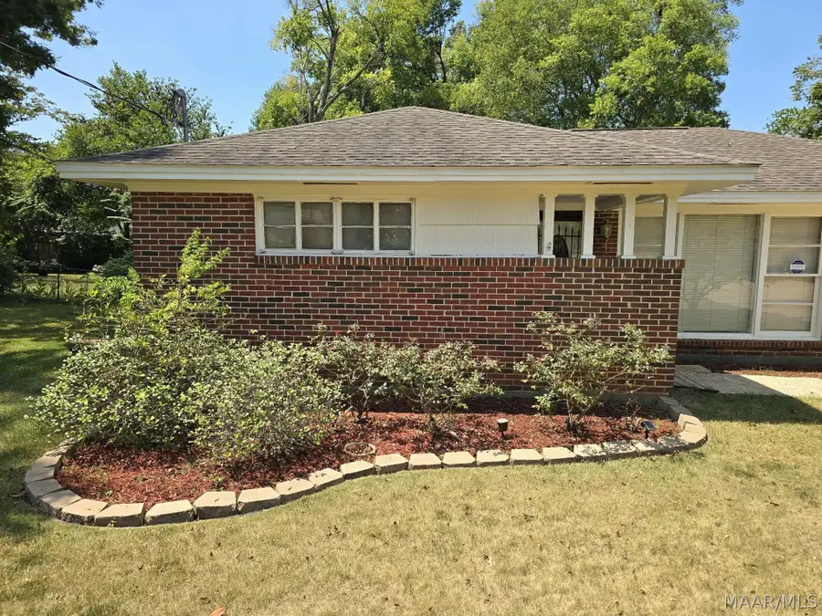 631 Hillman Street, Montgomery, AL 36109 - #3