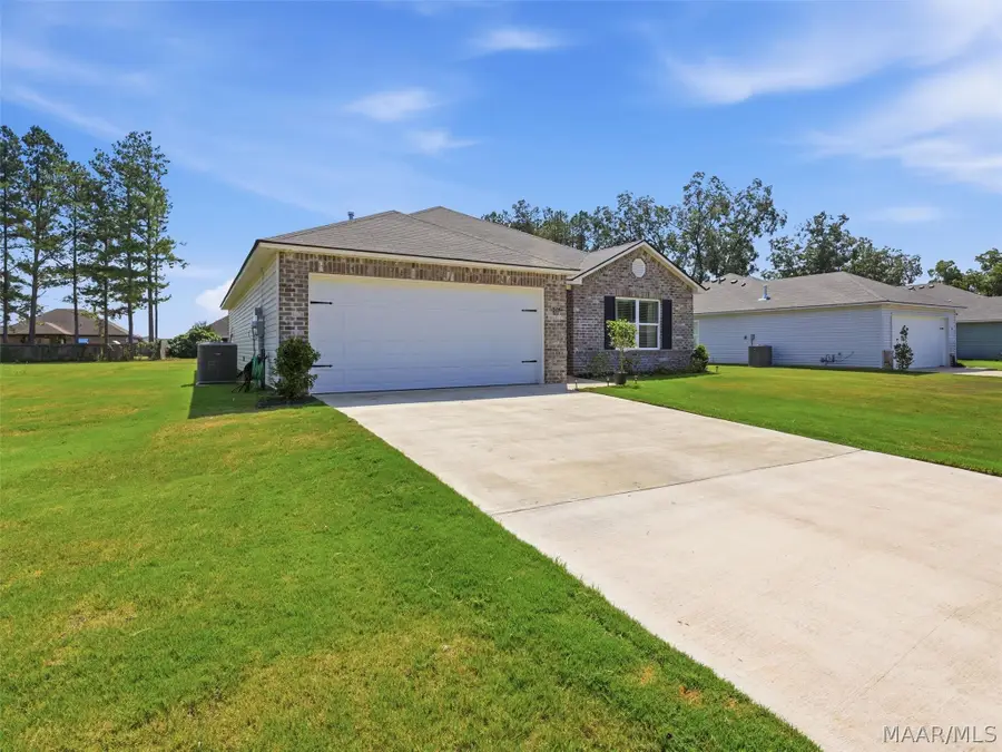 201 Canal Crossing, Wetumpka, AL 36092 - #2