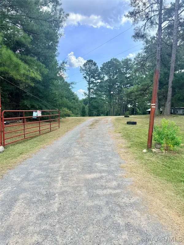 1188 Sunny Lane, Wetumpka, AL 36092