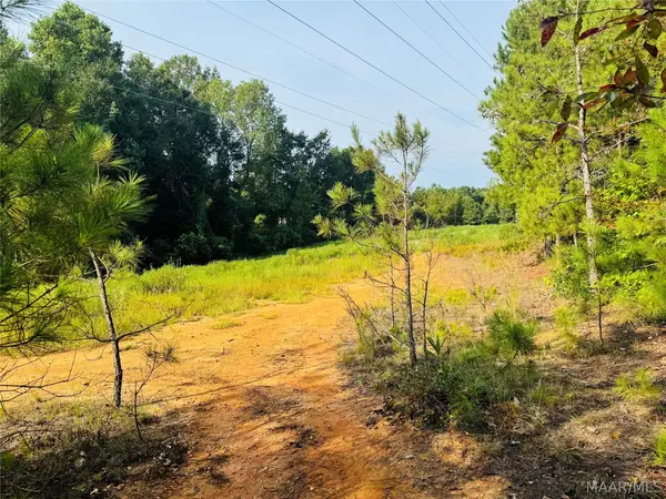 3 Copeland Road, Wetumpka, AL 36092