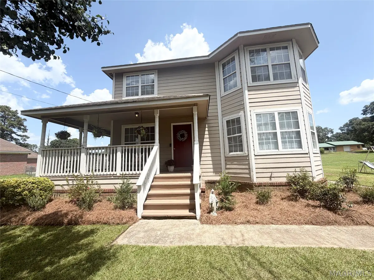 427 Lewis Road, Deatsville, AL 36022 - #1