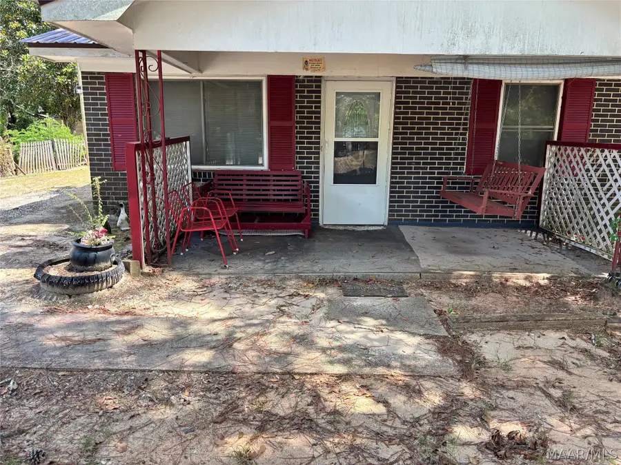 615 Washington Street, Union Springs, AL 36089 - #3