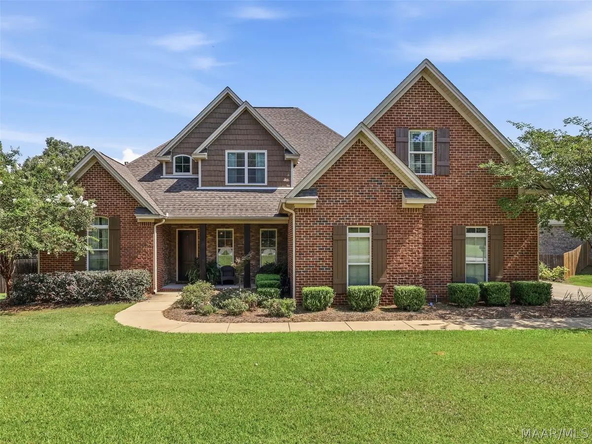 209 Brookwood Drive, Wetumpka, AL 36093 - #1