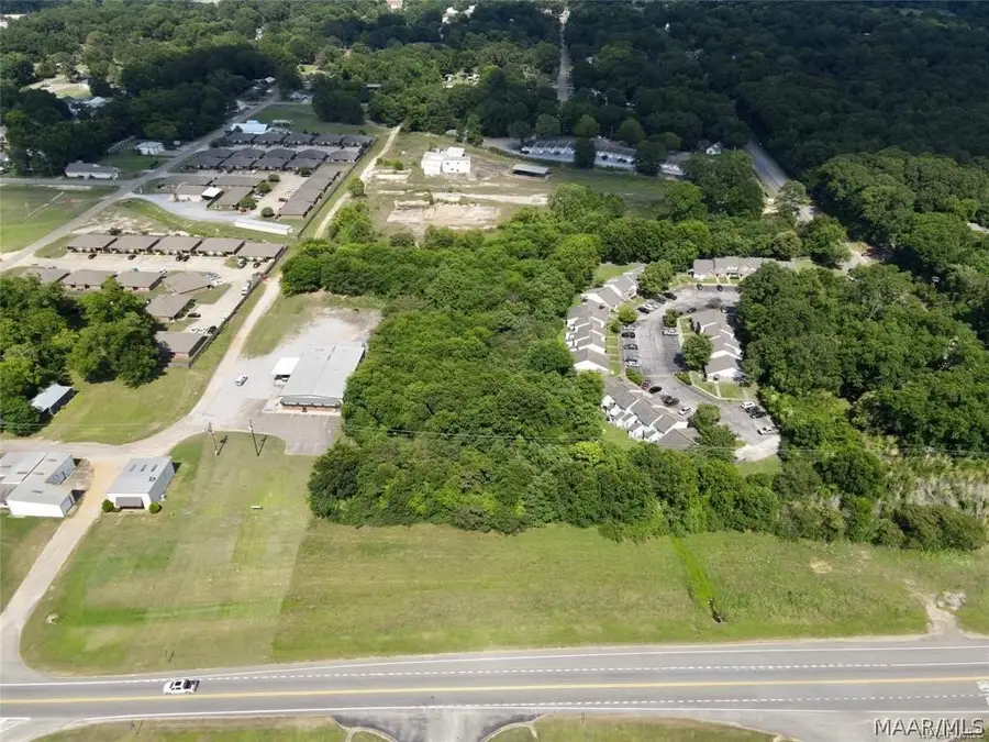 630 Coosa River Parkway, Wetumpka, AL 36092 - #2