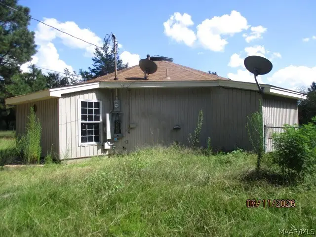 1817 Alpine Drive, Deatsville, AL 36022 - #2