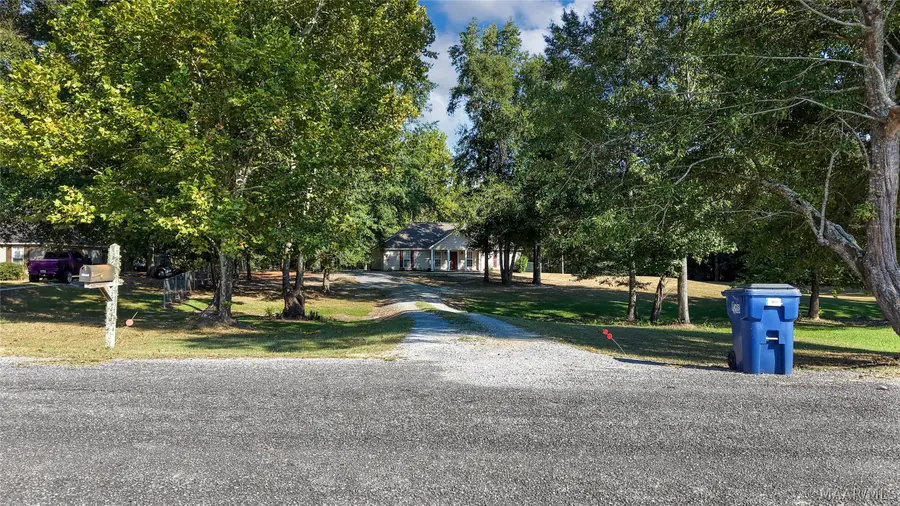 606 Powell Loop, Wetumpka, AL 36092 - #2