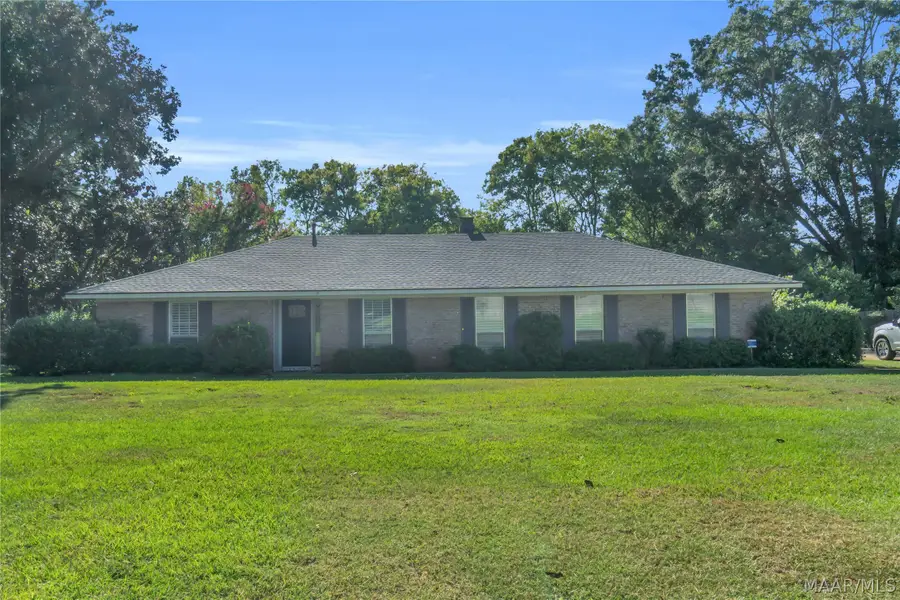 11 Arrowhead Court, Montgomery, AL 36117 - #2