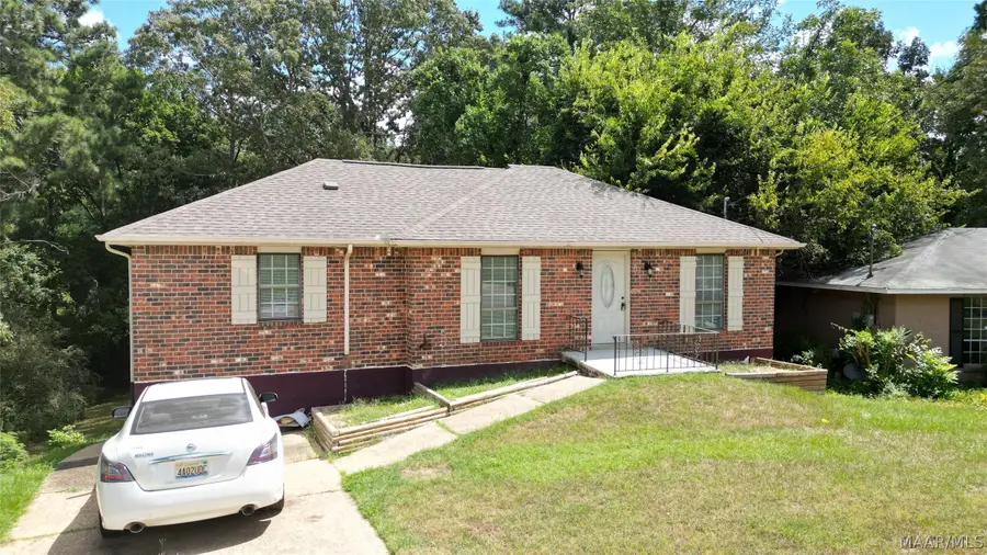 216 Woodvale Road, Prattville, AL 36067 - #2