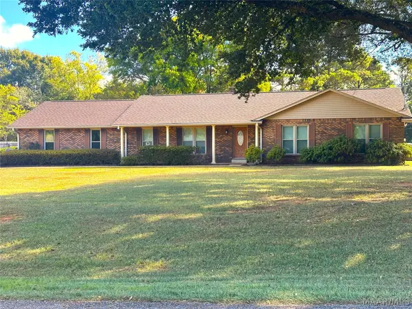 578 Ridgefield Drive, Wetumpka, AL 36093
