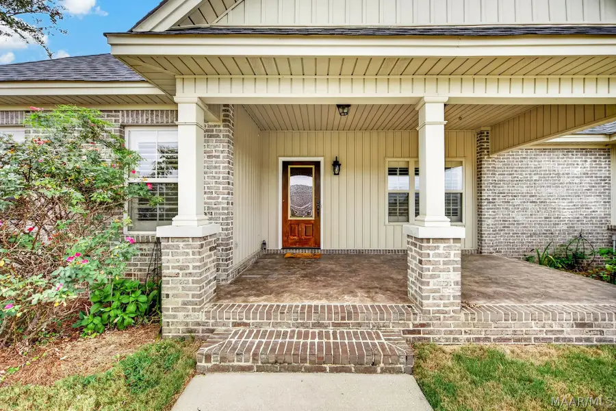 1215 Kenner Creek Circle, Deatsville, AL 36022 - #2