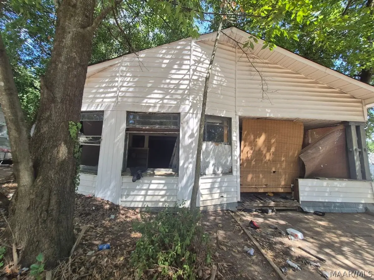 635 Grace Street, Montgomery, AL 36107 - #1