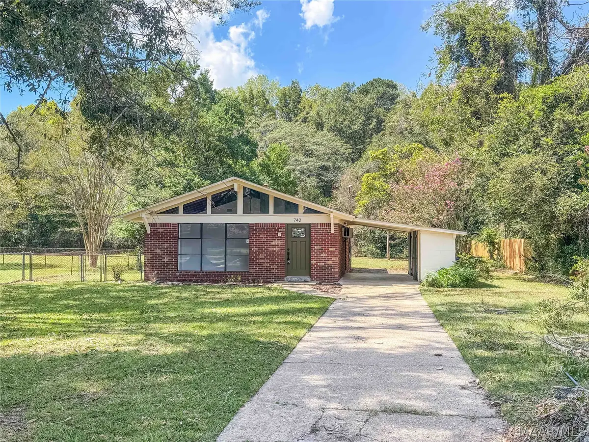 742 Rice Street, Prattville, AL 36067 - #1
