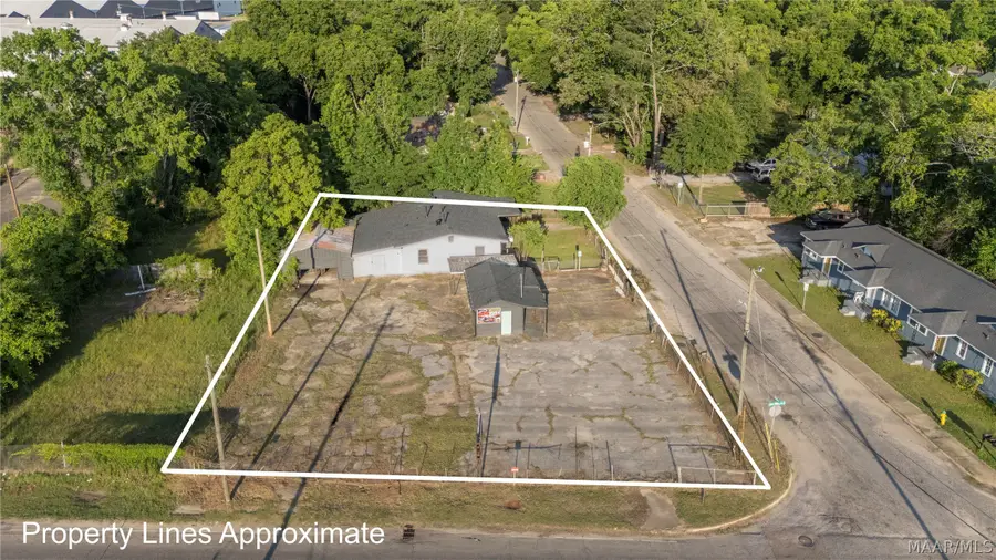3300 Lower Wetumpka Road, Montgomery, AL 36110 - #3