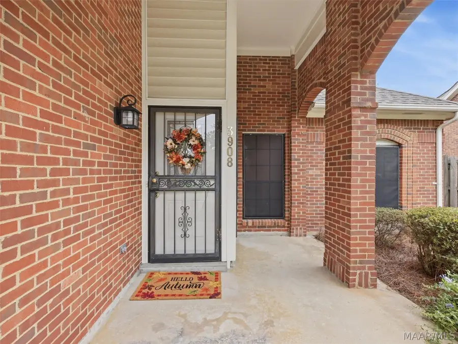 3908 Oak Avenue, Montgomery, AL 36109 - #2