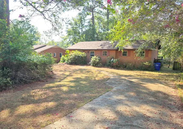 102 W Forest Avenue, Troy, AL 36081