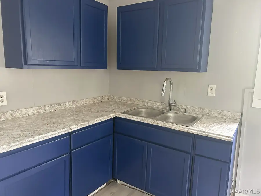 602 6th Street, Montgomery, AL 36110 - #2