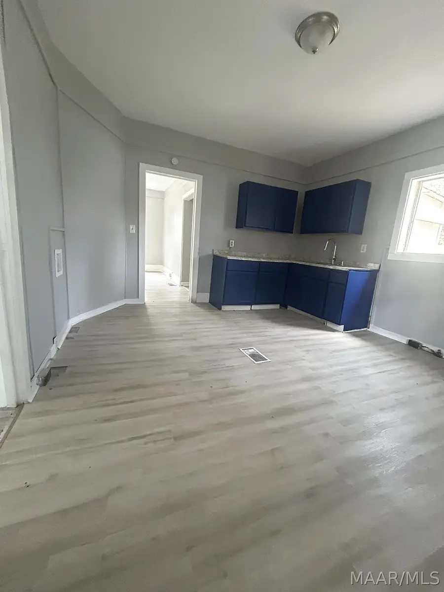 602 6th Street, Montgomery, AL 36110 - #3