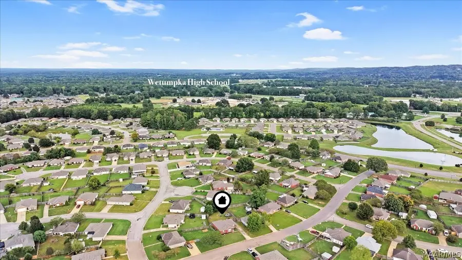 128 Mcdonald Drive, Wetumpka, AL 36092 - #2