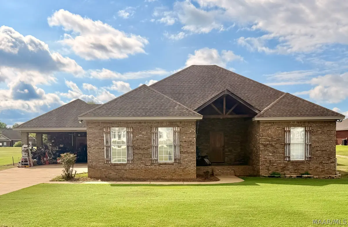 25 Autumn Trail Circle, Wetumpka, AL 36092 - #1