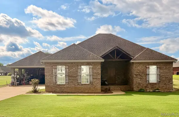 25 Autumn Trail Circle, Wetumpka, AL 36092