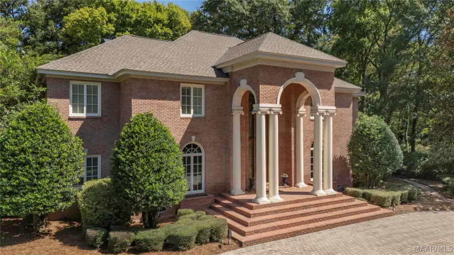 5660 Woodside Circle, Montgomery, AL 36117 - #2