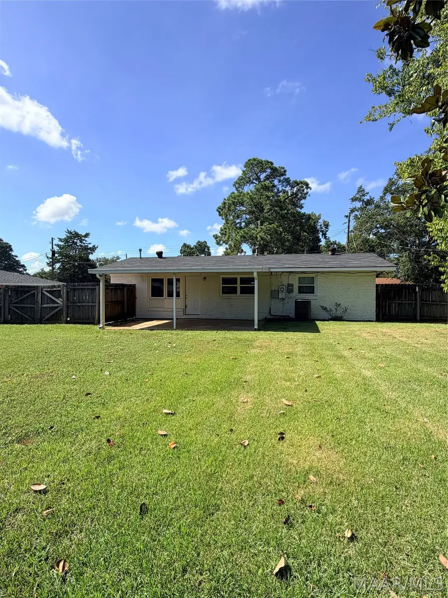 130 N Nichols Street, Prattville, AL 36066 - #2