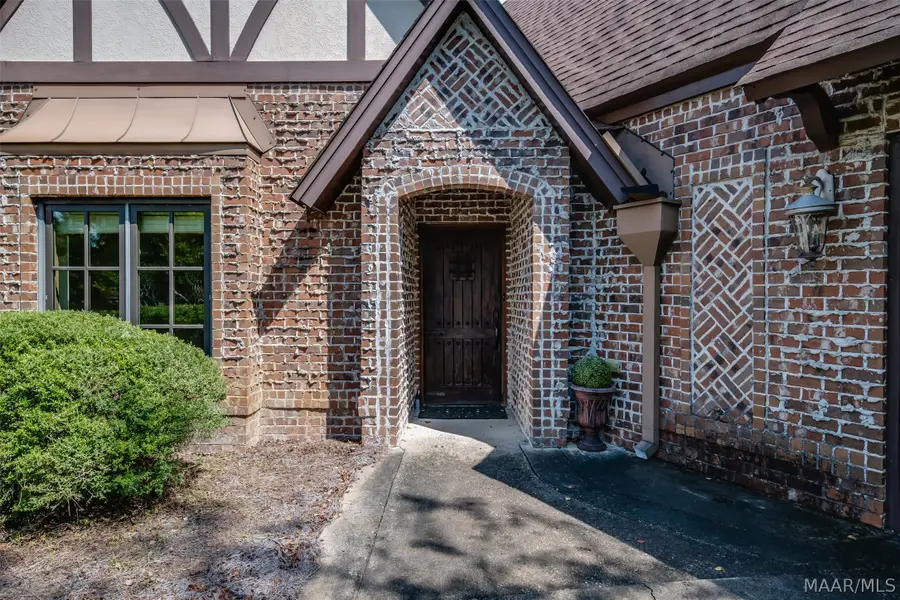 3404 Oak Grove Circle, Montgomery, AL 36116 - #2