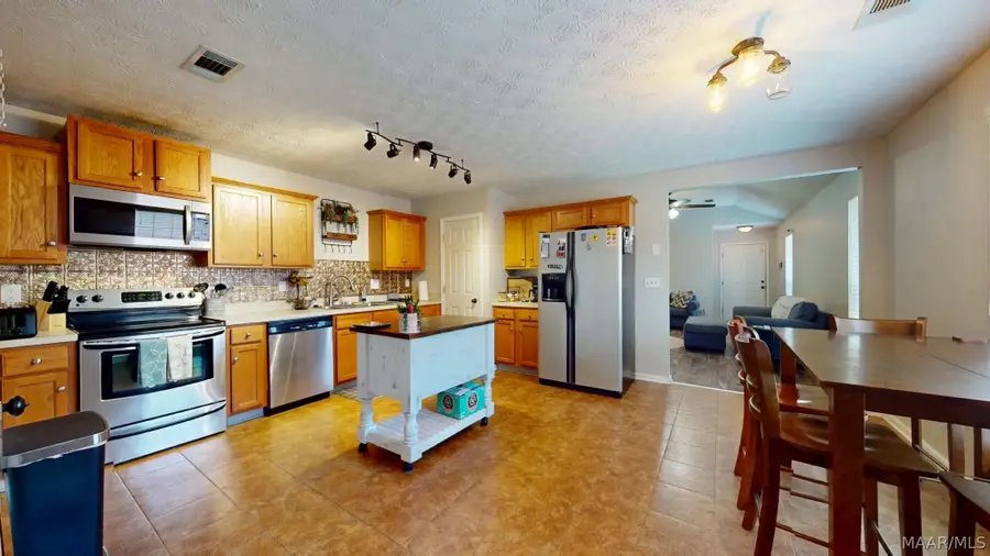 250 Mill Ridge Drive, Millbrook, AL 36054 - #2