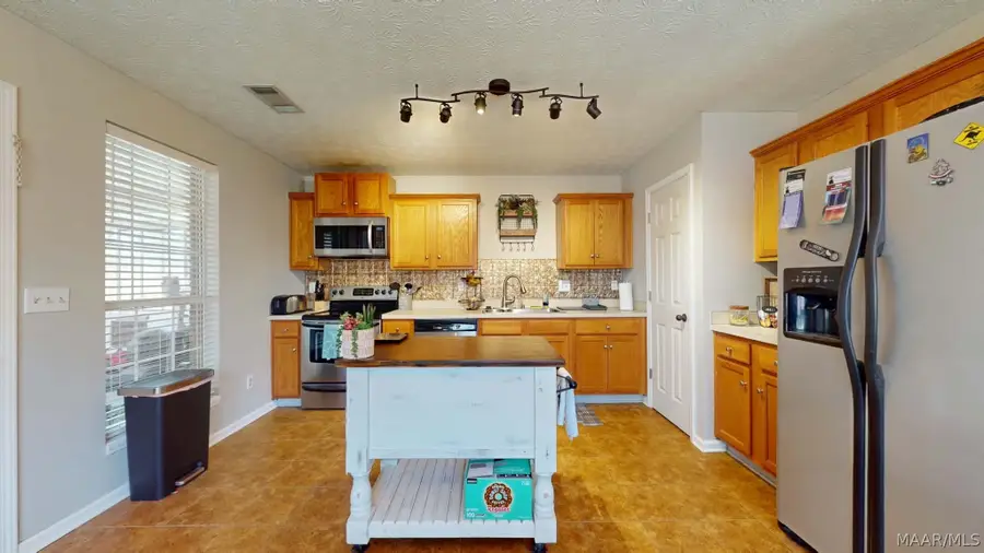 250 Mill Ridge Drive, Millbrook, AL 36054 - #3