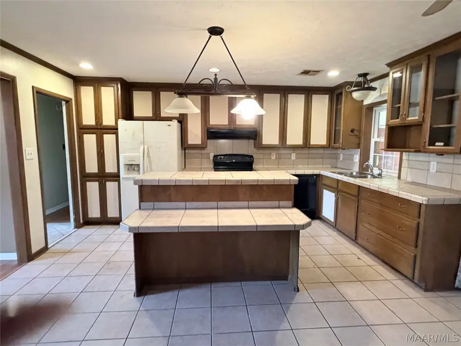 710 Running Brook Circle, Prattville, AL 36066 - #2