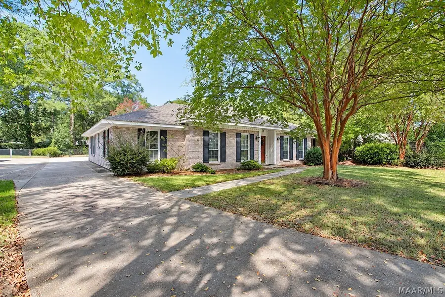 3883 Faunsdale Drive, Montgomery, AL 36109 - #2