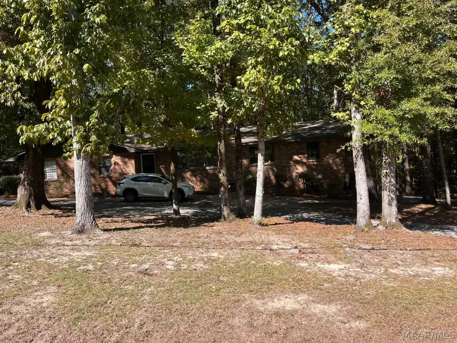 2240 Trotters Trail, Wetumpka, AL 36093 - #2